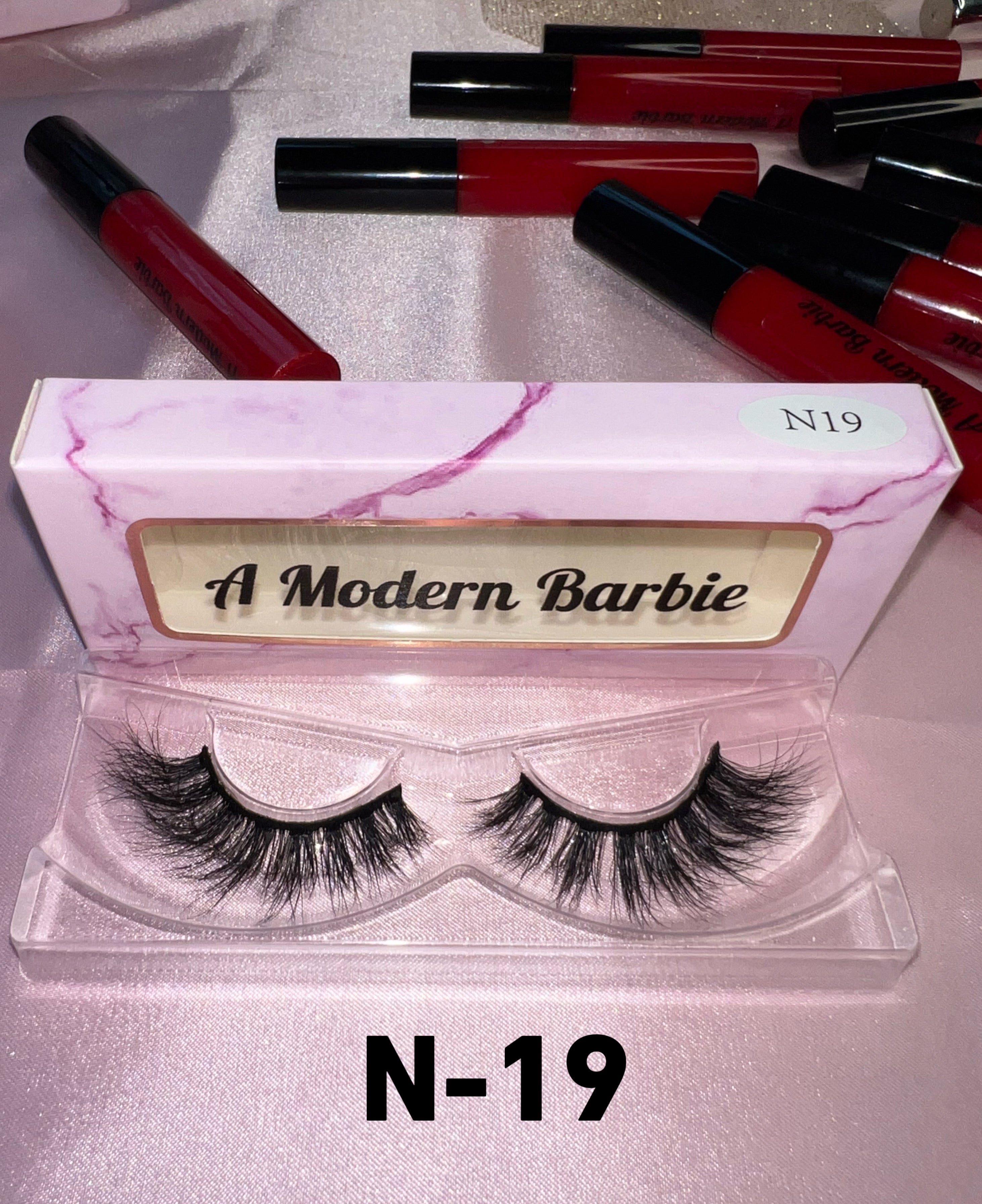 Glamorous Eyelashes (3 Styles)